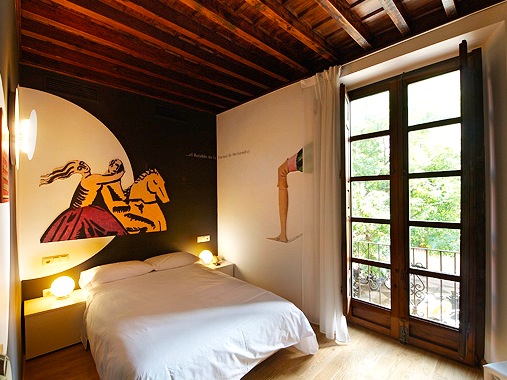 Een van de kamers in dit bijzondere hotel Een van de kamers in dit bijzondere hotel